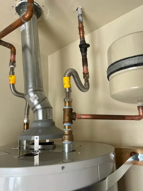 Water heater installation and plumbing repair in Rosedale